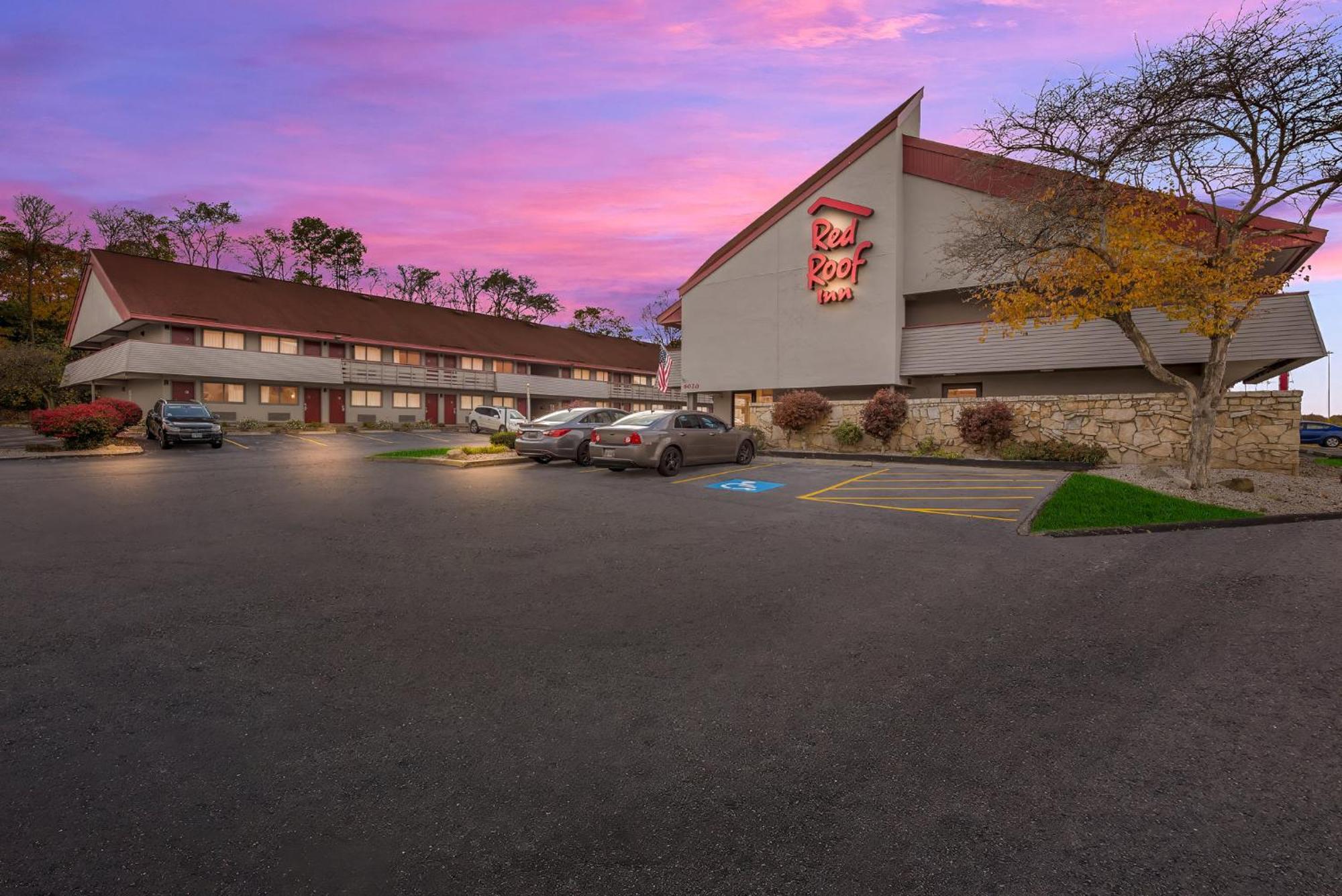Motel Red Roof Cleveland -